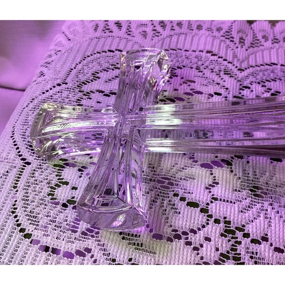 Beautiful Crystal Cross 7 Inches Tall Base 4 Inches Diameter - Picture 6 of 12